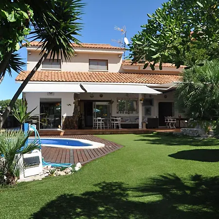 Holiday home Casa Plana Novella Con Piscina Privada Olivella
