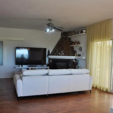Casa Plana Novella Con Piscina Privada Olivella