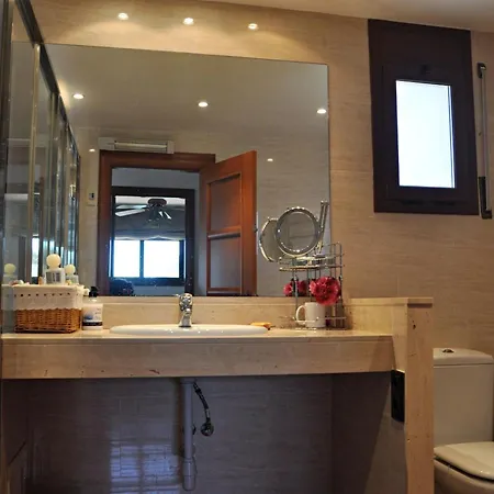 Casa Plana Novella Con Piscina Privada * Olivella