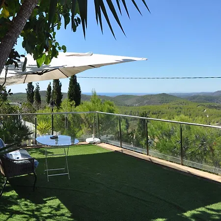 Casa Plana Novella Con Piscina Privada Holiday home *