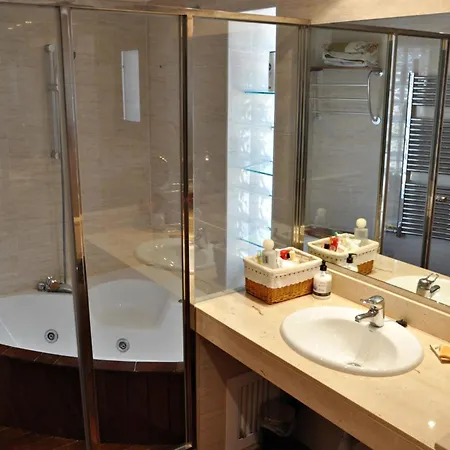 Casa Plana Novella Con Piscina Privada Holiday home